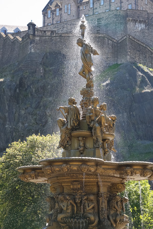Fountain In Princess Gardens In Edinburghのeditorial素材