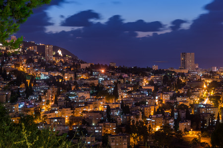 Haifa cityscape at sunset, Israelの写真素材