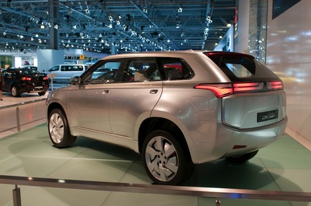 MOSCOW, RUSSIA - August 26: Moscow International Automobile Salon 2010. Mitsubishi PiEx MiEV concept car.のeditorial素材