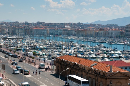 MARSEILLE, FRANCE - MAY 22, 2011: Old port (Vieux Port) - one of the main sight in Marseille on May 22, 2011, Franceのeditorial素材