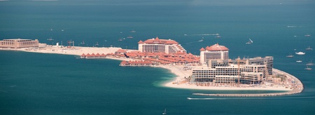View on luxury hotels on artificial island Palm Jumeirah, Dubai, United Arab Emiratesのeditorial素材