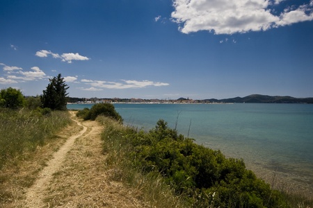 Narrow path to the sea on the Biograd na moru coastlineの写真素材