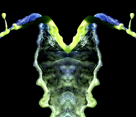 Green, yellow and blue water forming an alien 