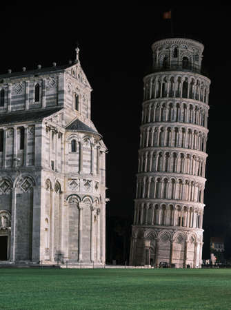 long exposure photography of the tower of Pisa and the Baptistery at night on the Dome Squareのeditorial素材