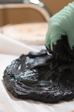 Therapeutic clay treatments, therapeutic mud, warming effectの写真素材