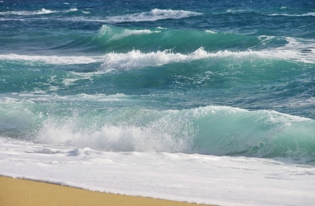 beach with waves の写真素材