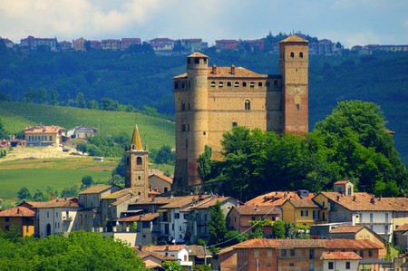 Serralunga d Albaのeditorial素材