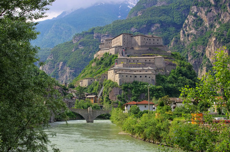 Bardのeditorial素材