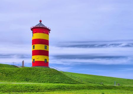 Pilsum Lighthouse