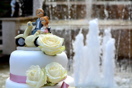 The wedding and the cakeの写真素材