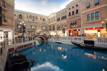 MACAU, CHINA - NOVEMBER 2, 2012: The Venetian - very famous entertainment complex includes the largest shopping mall, luxurious hotels and the largest casino in the world. Evening time. のeditorial素材