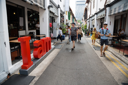SINGAPORE - CIRCA FEBRUARY, 2015: Tourists in the Arab quarter (Kampong Glam). The Arab Quarter is the oldest historic shopping district of Singapore, is very popular for visits by foreign tourists.のeditorial素材