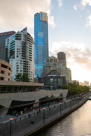 MELBOURNE, AUSTRALIA - DECEMBER 28, 2012: Cityscape image of Melbourne, during summer sunset. - 28 December 2012, Melbourne, Australia.のeditorial素材
