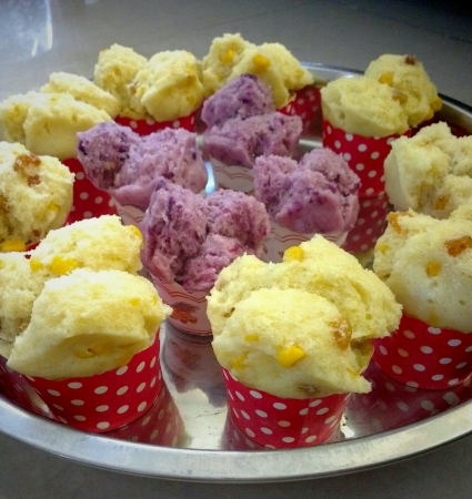 Homemade corn and sweet potatoes flavor muffins の素材