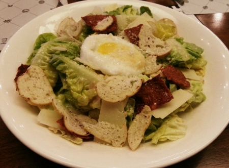 Caesar salad with Dried bacon and Pouch eggの素材