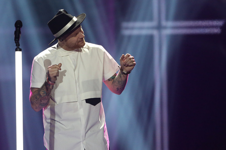 KYIV, UKRAINE - MAY 10, 2017: JOWST from  Norway at the second semi-final rehearsal during Eurovision Song Contest, in Kyiv, Ukraineのeditorial素材