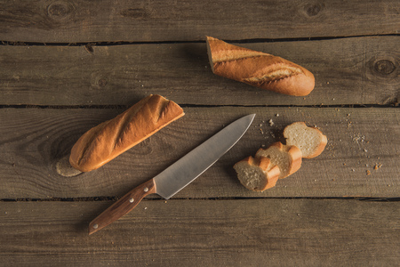 baguette and knifeの写真素材