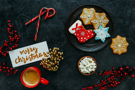 homemade christmas gingerbreadsの写真素材