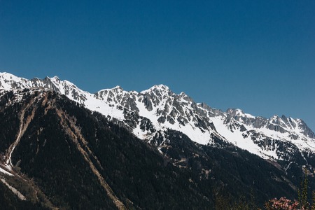 beautiful snow-capped mountain peaks and clear blue sky, mont blanc, alpsの写真素材