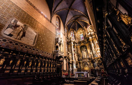 LVIV, UKRAINE - OCTOBER 23, 2019: interior of carmelite church decorated with paintings, mosaic tiles and sculpturesのeditorial素材