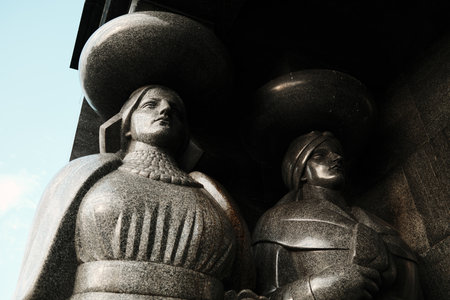 Close-up view of stone statues at the Monument to the Unknown Hero on Avala, Belgrade, Serbia. Symbolic national monumentの写真素材