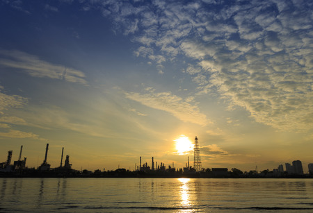 Bangchak Petroleum's oil refinery, beside the Chao Phraya River, Phra Khanong District, Bangkok, Thailandの写真素材