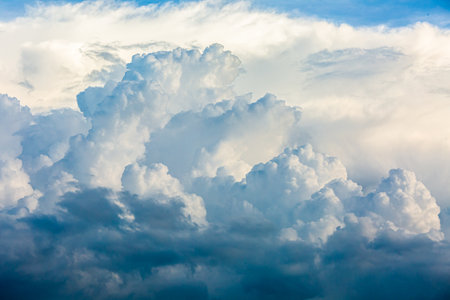 Cloudscape has been developing in gorgeous form. The sky is filled with beautiful clouds.