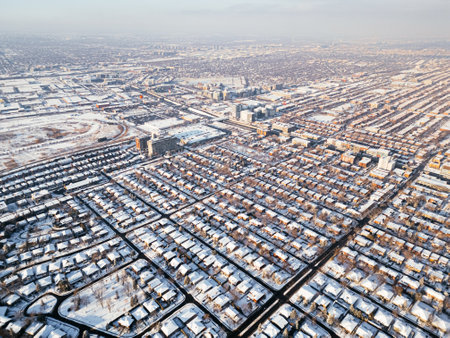 Suburban Winter in Montreal, Quebec, Canadaの写真素材