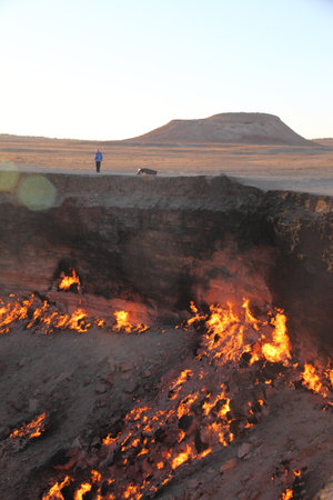 Darvaza Gas Crater, Karakum Desert, Turkmenistan.の写真素材