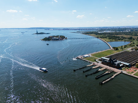 New Jersey Ferry Pier with Liberty statue in the backgroundの写真素材