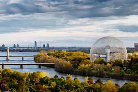 Drone view of Montreal Biosphere at the Park Jean-Drapeau, with the downtown of Montreal in the background. Quebec, Canadaの写真素材