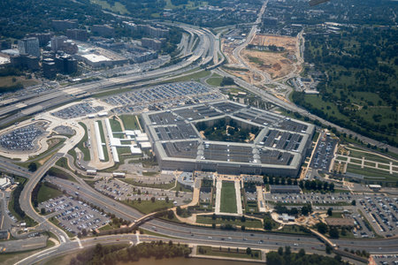 Aerial view of the Pentagon complex with surrounding roads, parking and greenery. g.の写真素材