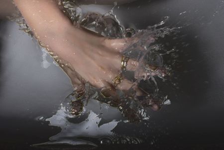 hand splash