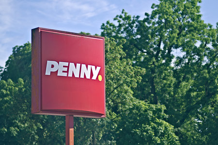 Neu-Ulm, Bavaria, Germany - June, 04, 2023: Logo of Penny market in Neu-Ulm, Bavaria. Penny Market is a discount supermarket chain based in Germany.のeditorial素材