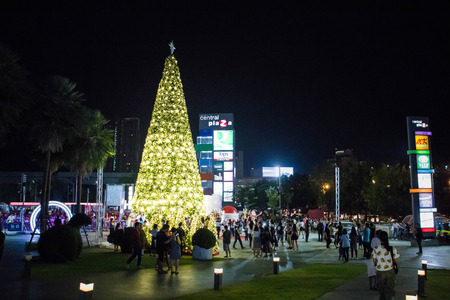 Central plaza Khon Kaen, Thailand - DEC 09 2017: Christmas tree decoration light exposure of Christmas Festival decorationのeditorial素材