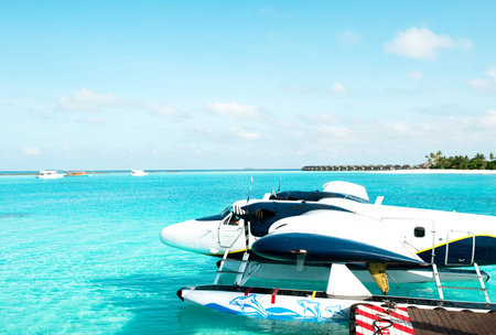 sea plane  air taxi  maldives