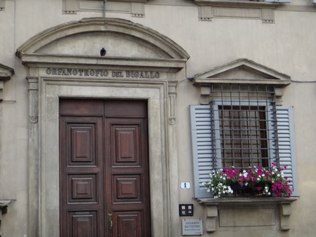 door flowersの写真素材