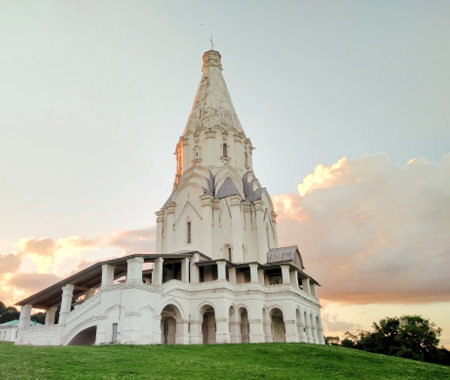 Kolomenskoye Park with white Ascension Church in Moscow, Russia. Famous landmarkのeditorial素材