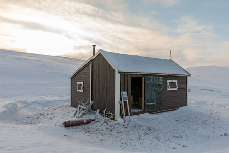 The small cabin known as the emergency hut at Villa Fredheim, cabin in Tempelfjorden, Svalbard.の写真素材