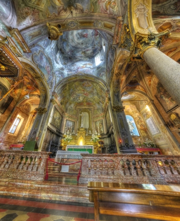 The scattered light of the late afternoon creates a mystic atmosphere in the interior of this baroque church のeditorial素材