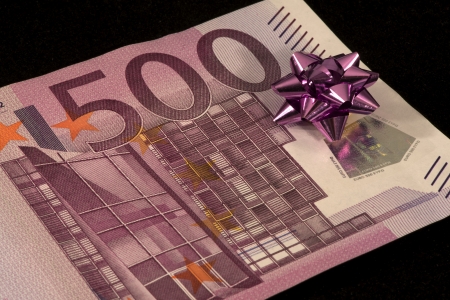 The banknote of 500 euro is a giftの写真素材