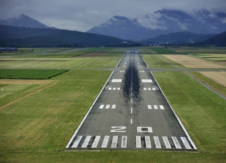 Cockpit View of the Runway of Tarbes  lourdes  Franceの写真素材