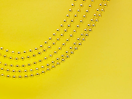 Hanging gold color pearl necklace