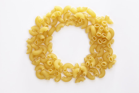 macanoni pasta on the white backgroundの写真素材