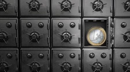 One Euro coin in the opened strongbox. 3d illustration.の写真素材