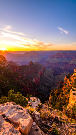 Breathtaking grand canyon landscape at sunset in Arizona. beautiful scenic view of canyon, nature, rock, and mountain formationsの素材