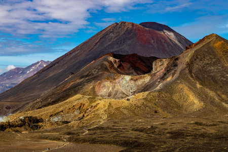 Tongariro Crossing NP in new zealand4