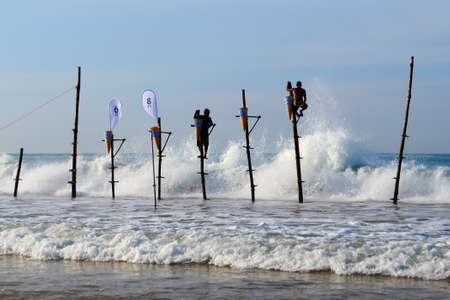 Mirissa, Sri Lanka, 25-02-2017: Completion of the traditional fishing competition among the Sri Lankan fishermenのeditorial素材