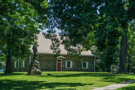 Newburgh, New York: Hasbrouck House (1750), Washington's headquarters during the Revolutionary War, National Historic Landmark.のeditorial素材