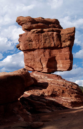 Beautiful red rocks at Garden of the Gods in Colorado Springs, Colorado   の写真素材